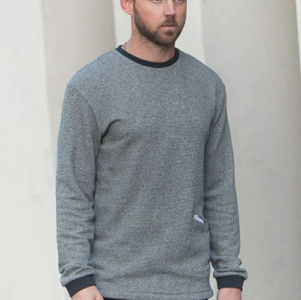 $5 Sale SLVDR PALM CREW NECK SWEATSHIRT size small